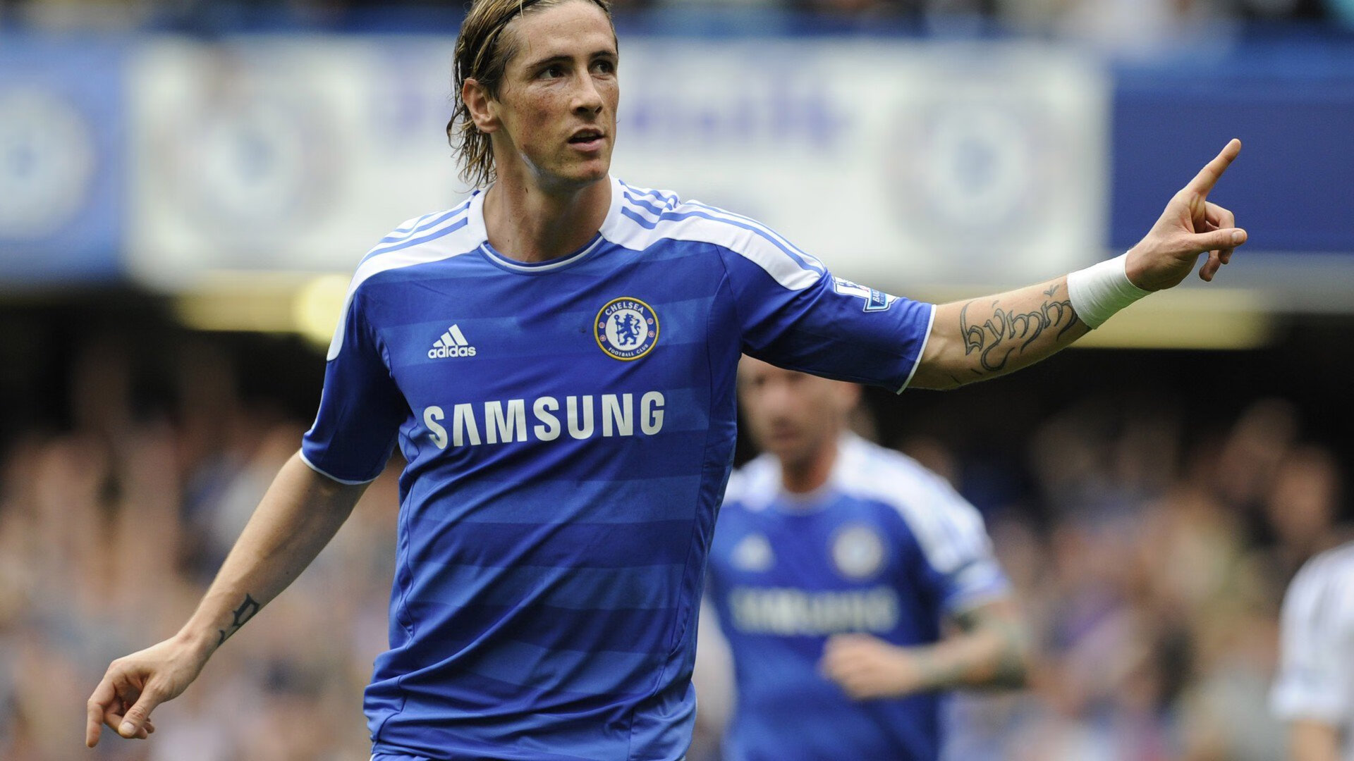 开云体育登录-钢铁意志与金色里程碑，拜仁粉碎国米，凯恩书写传奇之夜